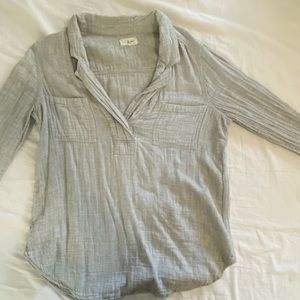 Lou & Grey double gauze split neck shirt